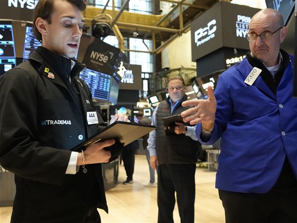 Stock market today: Wall Street slides as debt worries worsen