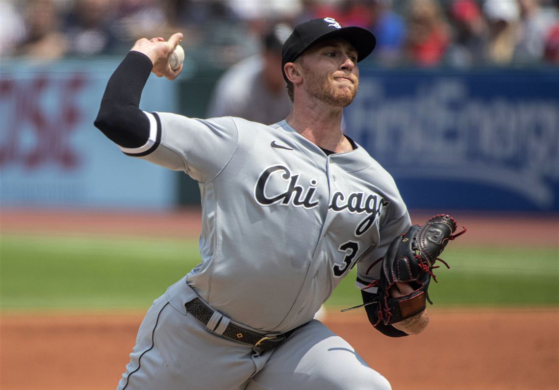 White Sox roll to 6-0 win over Guardians, Kopech strikes out nine