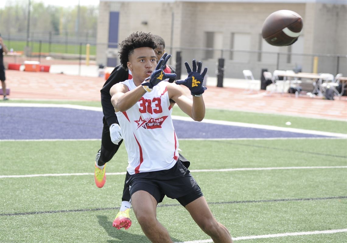 Central Catholic football transfer Jaylen Watson nears decision date The Blade picture