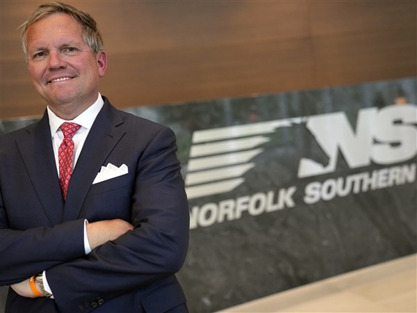 Safety concerns dominate Norfolk Southern railroad CEO's job since Ohio ...