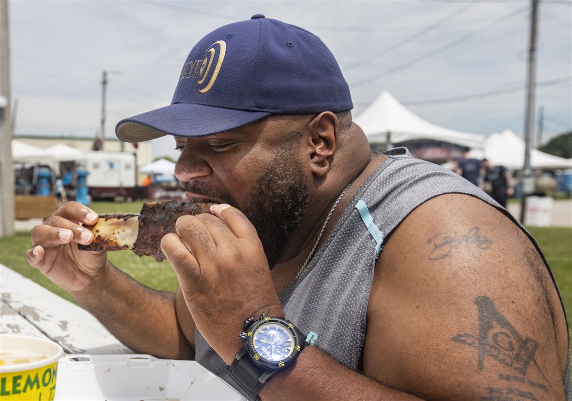 Sizzling ribs and delectable sauces to be had at The Blades 39th annual Rib Off The Blade