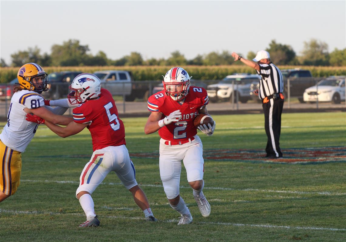 Luke Bryan High School Football