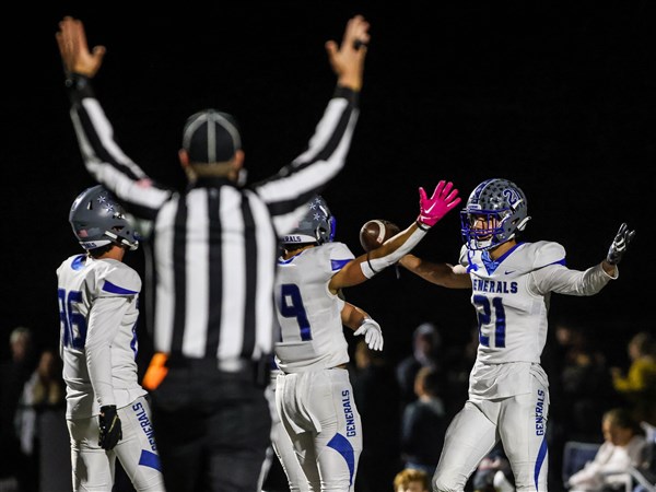 AP football rankings: Anthony Wayne jumps into Div. II top 10 in final poll