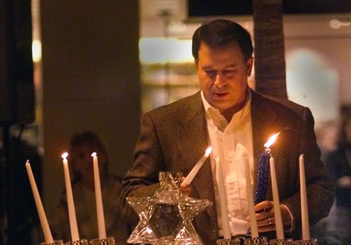 Monday Memories: Ice menorah was a beacon of light in 1999 | The Blade