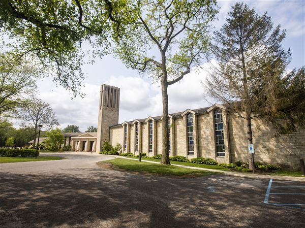 Traveling Ohio college ensemble makes local stop