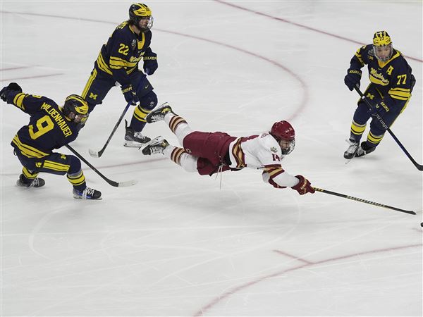 Boston College beats Michigan 4-0 in Frozen Four semis