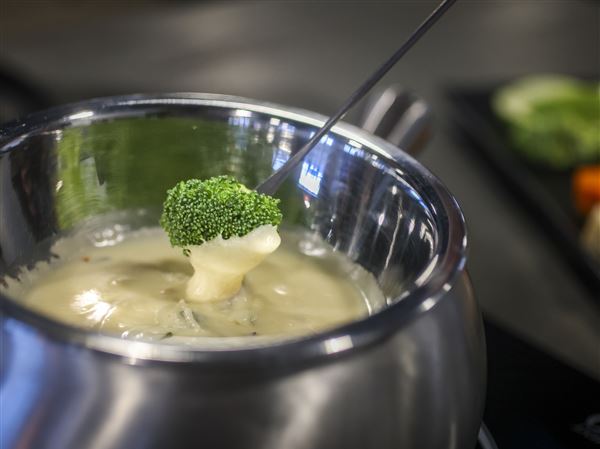 Linger over a fondue feast at new Maumee restaurant