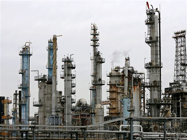 Cenovus sinking $1.5 billion in local oil refineries despite EV threat