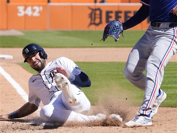 Tigers go ahead in 8th, hold on for 4-2 win over Rangers