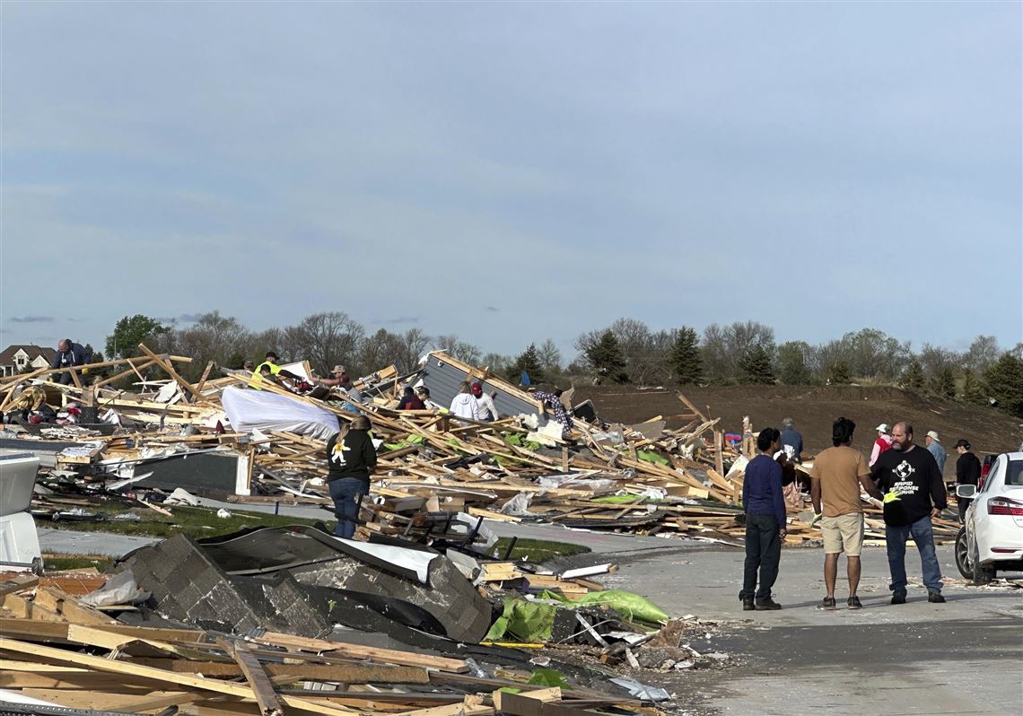 Tornadoes kill 4 in Oklahoma and leave trail of destruction, including  thousands without power | The Blade