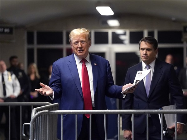 Judge directs Michael Cohen to keep quiet about Trump ahead of his hush ...