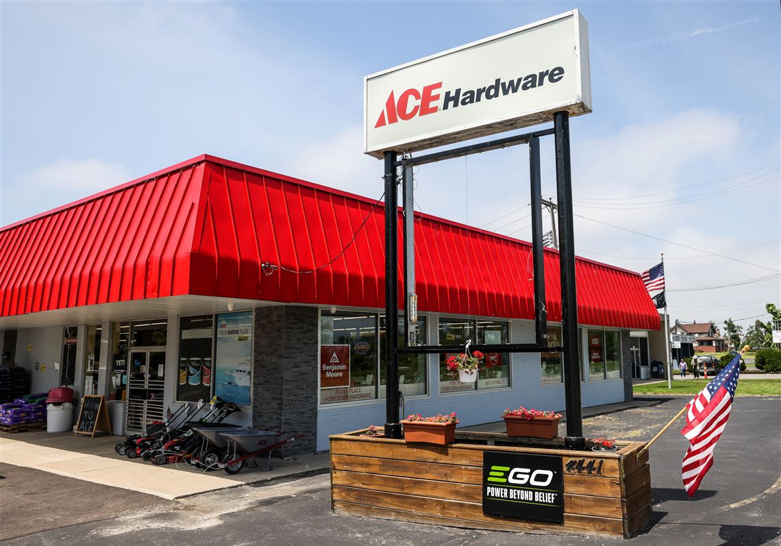 Critical tweet inspires outpouring of love for Ace Hardware