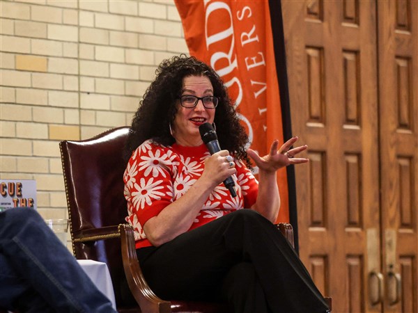 Pulitzer Prize-winning critic visits Sylvania to talk reality TV | The ...