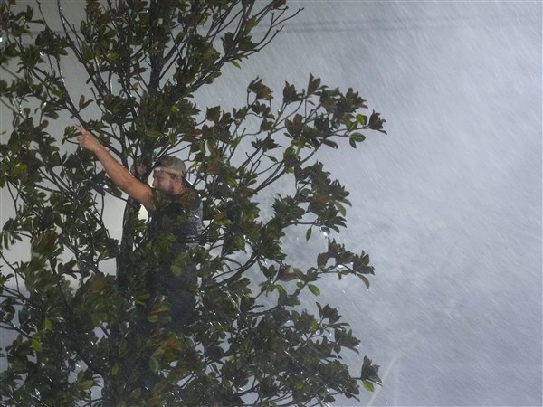 More than 3 million without power after Hurricane Milton slams Florida ...