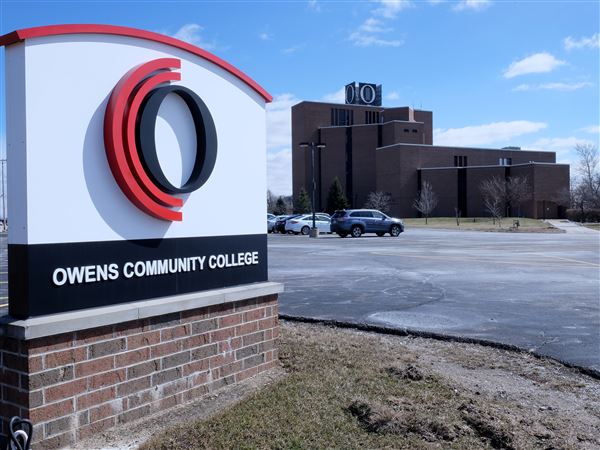 Owens Community College trustees elect new chairman, vice chairman