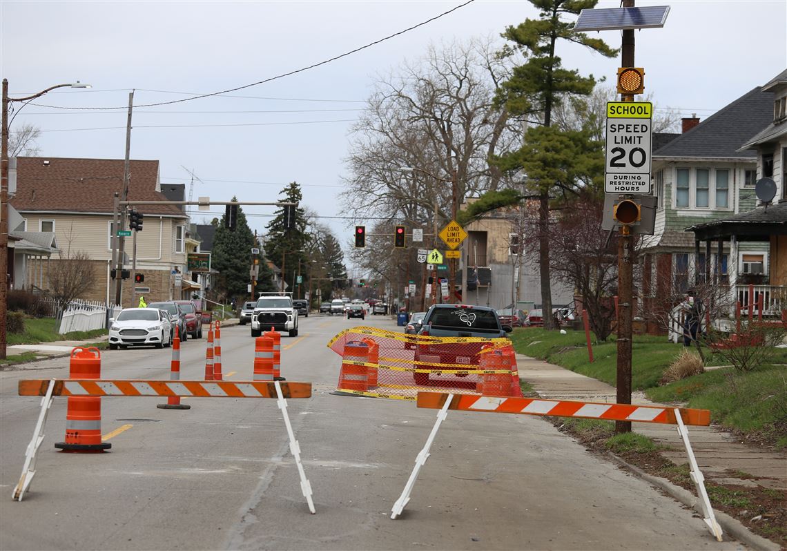 New sinkhole blocks part of Oak Street | The Blade