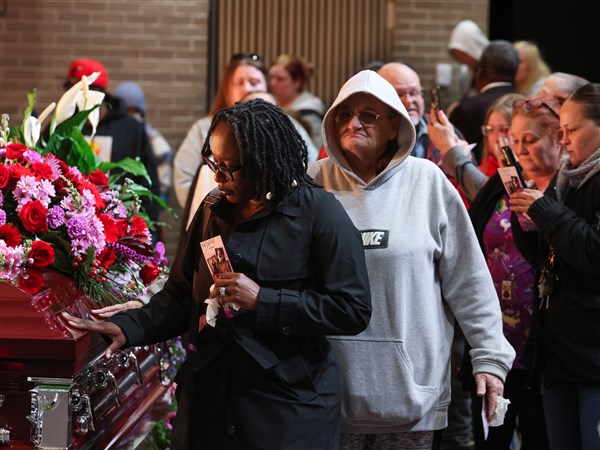 Emotions run high at memorial for slain Kei’mani Latigue | The Blade