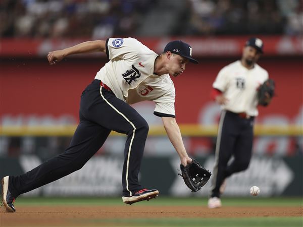 Seager hits 2-run double in 8th to get Rangers to .500 and hand MLB-best Tigers 5th loss in row