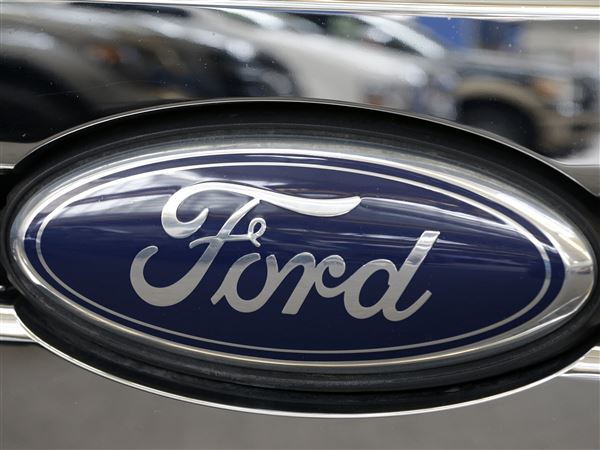 Ford je vpoklical več kot 694.000 vozil Bronco Sport in Escape zaradi tveganja požara