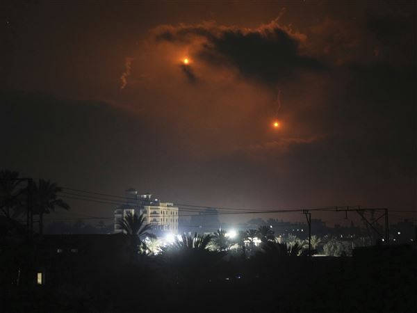 Israeli forces push into parts of a central Gaza city that the war had largely spared