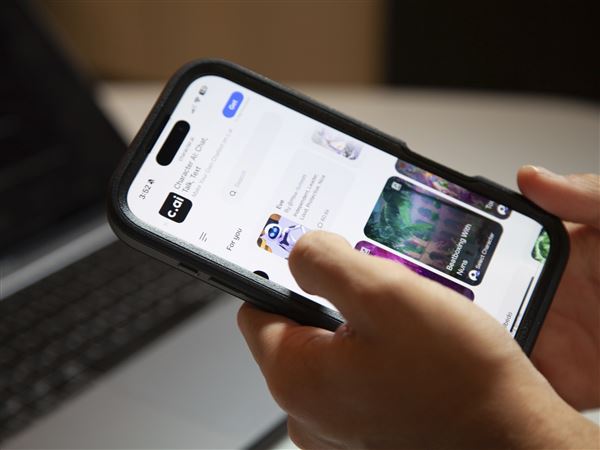 These tips from experts can help your teenager navigate AI companions