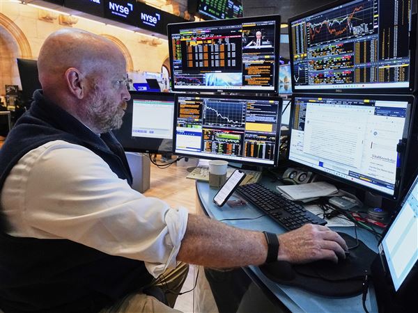 Wall Street se je umaknila z rekordnih vrednosti