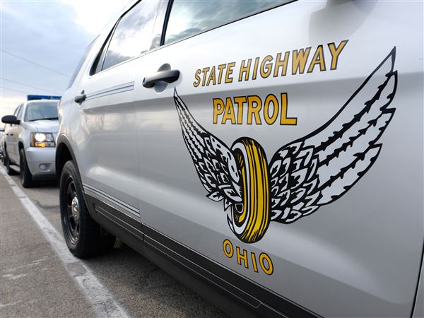 Maumee, Perrysburg men die in 3-vehicle crash on Rt. 24