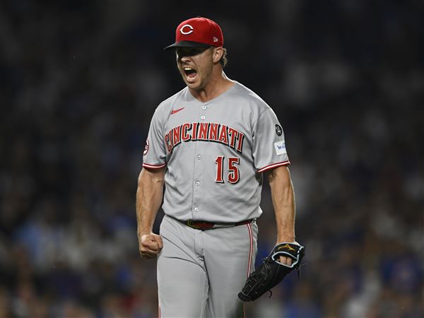 Friedl hits a tiebreaking single in the 7th inning as the Reds edge the Cubs 3-2