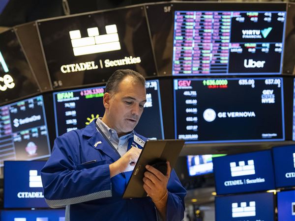 Ameriške delnice zdrsnile zaradi zaskrbljujočih gospodarskih signalov, avstralska borza se pripravlja na rast