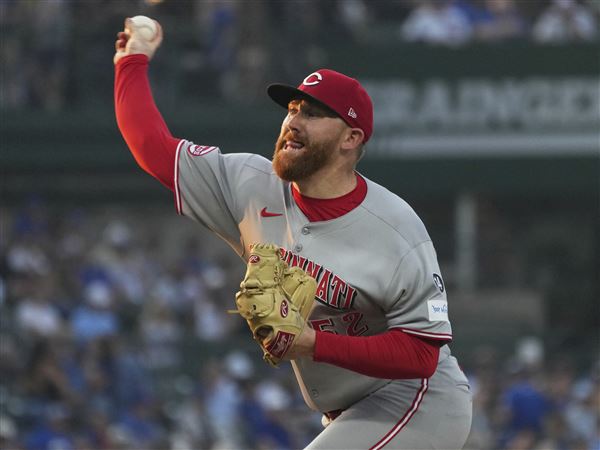 Littell in Steer pomagala Rdečim premagati Cubs s 5 proti 1