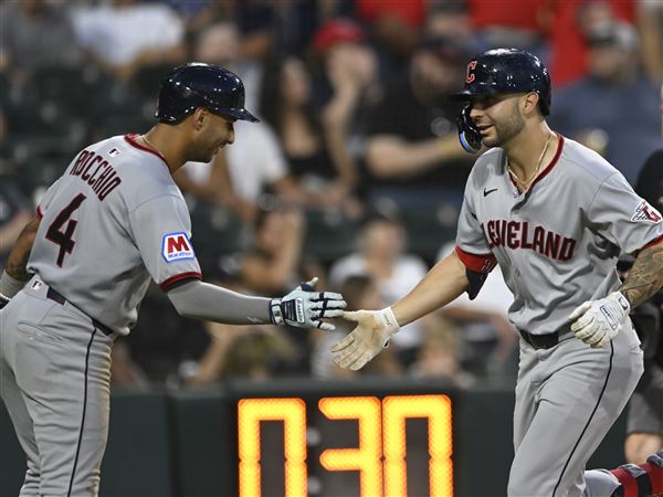 Kayfus hits 1st major league homer, Guardians beat White Sox 3-1 for 5th straight win