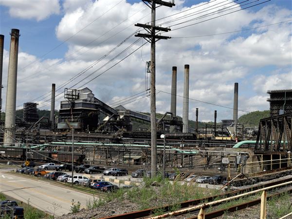 Explosion at US Steel plant in Pennsylvania leaves people trapped under rubble