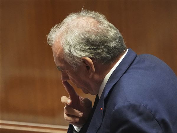 French government collapses in a confidence vote, forcing Macron to seek yet another prime minister