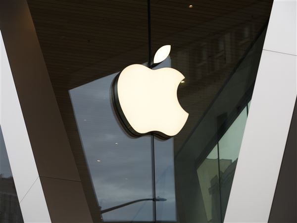 An Apple logo adorns the facade of the downtown Brooklyn Apple store on March 14, 2020, in New York. 