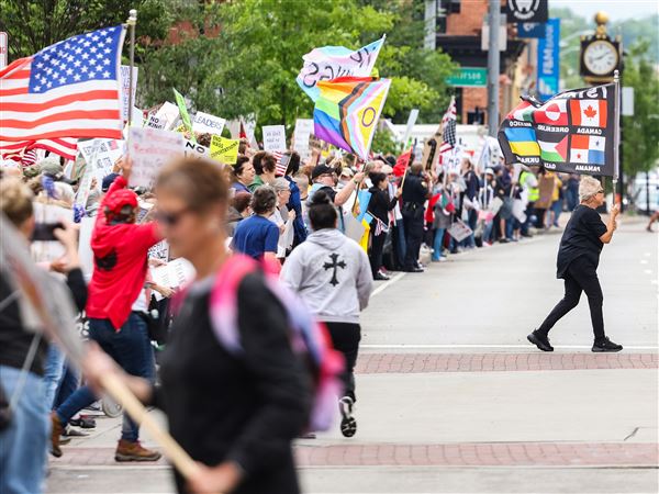 No Kings rallies aim to gather peaceful protesters in Toledo area