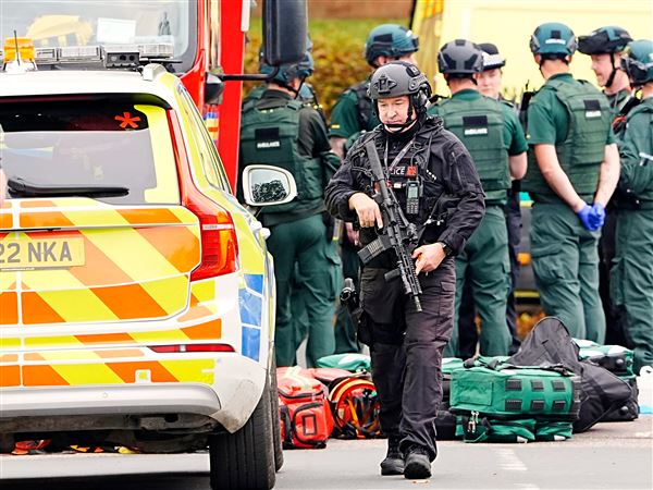 Osumljenca za napad pri sinagogi v Manchestru ustrelila policija