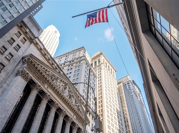 Tehnološke delnice vodijo Wall Street do novih rekordov kljub zaprtju ameriške vlade