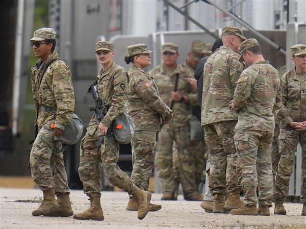 National Guard members from Texas in Illinois as Trump moves to send troops to Democratic cities