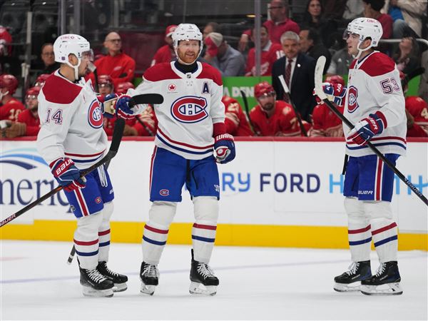Canadiens score three first-period goals to spoil Red Wings' season opener, 5-1