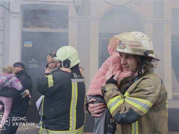 U.S. prepares new sanctions as Russian drones and missiles kill 6 in Ukraine