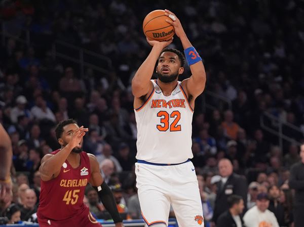 Anunoby, Brunson lead Knicks to a 119-111 victory over the Cavaliers in Mike Brown's first game