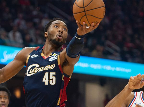 Mitchell's season-high 46 points lead Cavaliers to 132-121 victory over 76ers