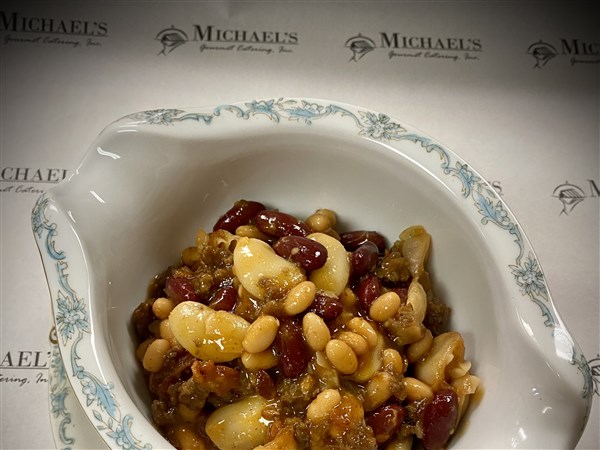 Gather around: Homestyle dishes elevate Thanksgiving