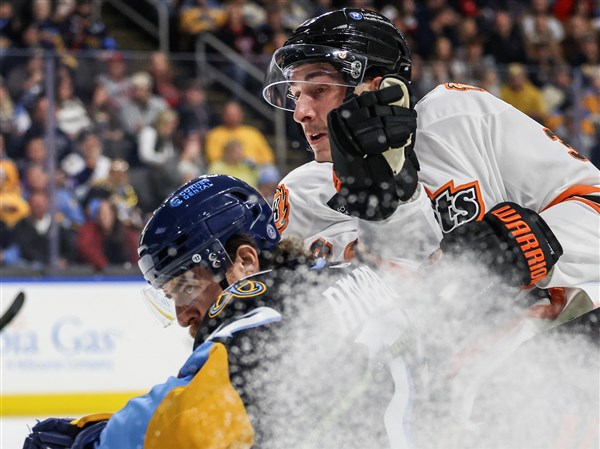 Photo Gallery: Walleye vs. Fort Wayne Komets