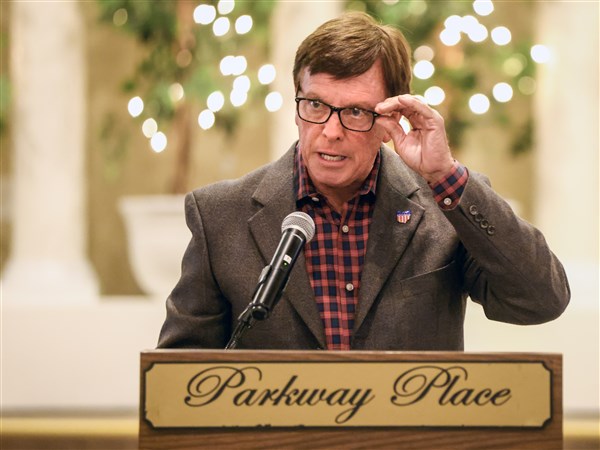 Maumee&amp;#39;s newly elected councilmen urge mayor to delay resignation