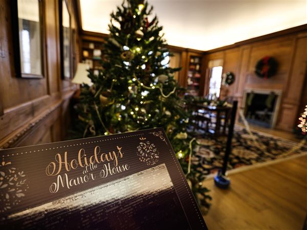 Metroparks announces holiday offerings at Manor House and the Ribbon