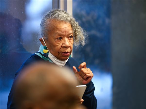 Executive Towers tenants still frustrated with state of building and billing process