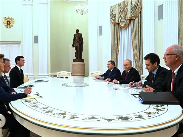 Putin meets U.S. delegation, accuses Europeans of sabotaging peace efforts