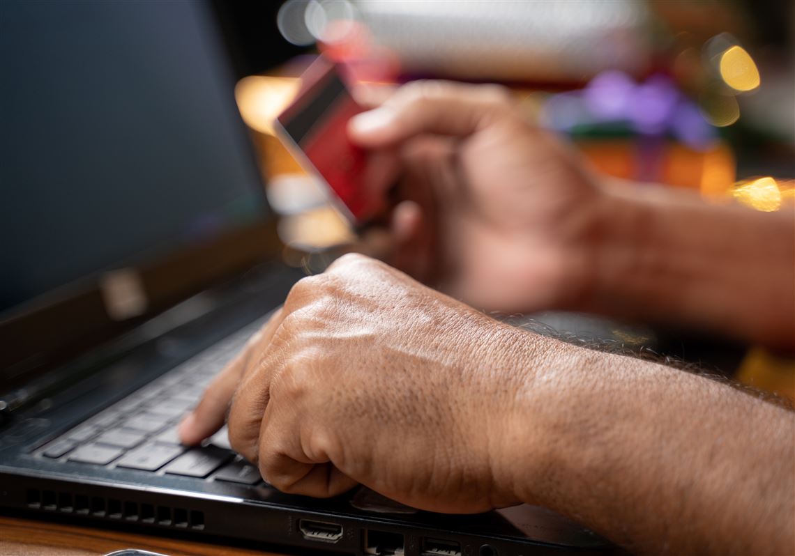 As holiday scams surge in Toledo, FBI warns shoppers to slow down, verify,  use credit | The Blade