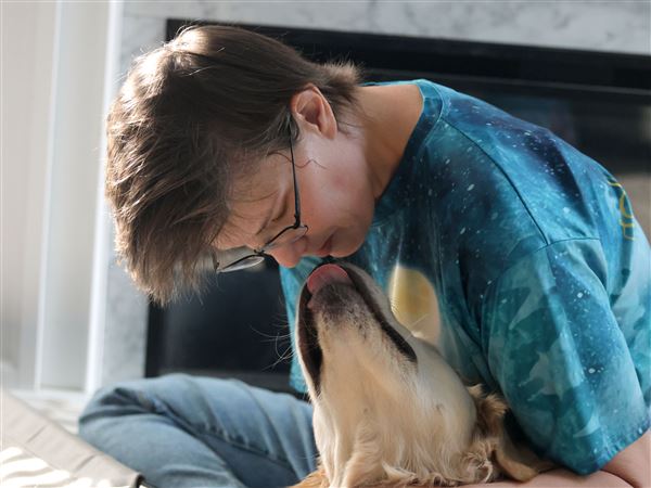 Perrysburg woman retires life-changing service dog, seeks help in training puppy
